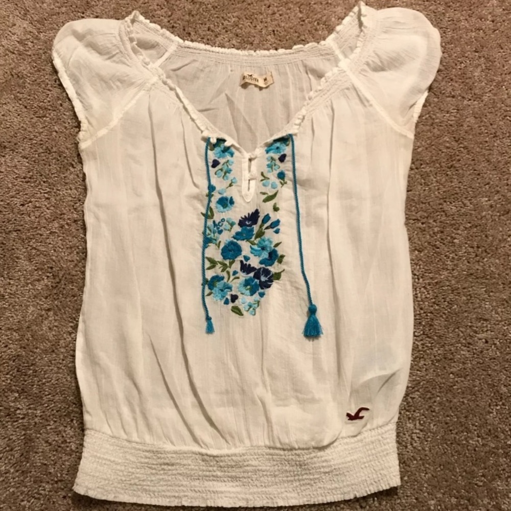 Hollister Crop Top